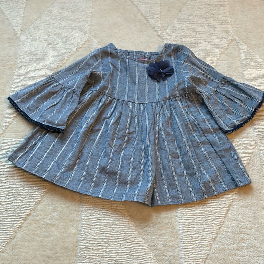 Girls Button Back  Shirt Size 3T